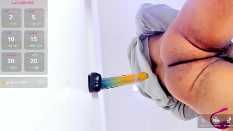 Snapshot of enrique_villa23 chatting on 03-12-25, 04:13 enrique online show from 03-12-25, 04:13