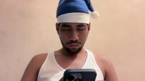 Snapshot of enriquegc197 chatting on 12-25-24, 09:54 Enriquegc197 online show from 12-25-24, 09:54