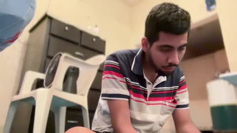 Snapshot of enriquegc197 chatting on 01-12-25, 06:27 Enriquegc197 online show from 01-12-25, 06:27