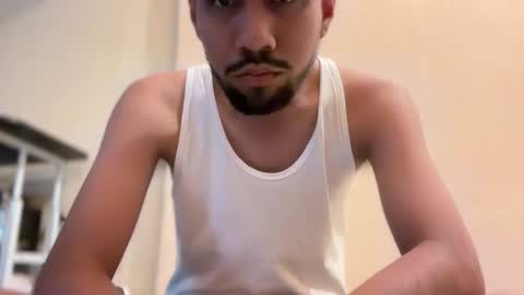 Snapshot of enriquegc197 chatting on 01-18-25, 07:04 Enriquegc197 online show from 01-18-25, 07:04