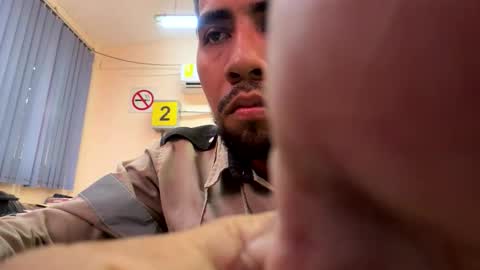 Snapshot of enriquegc197 chatting on 11-06-25, 03:02 Enriquegc197 online show from 11-06-25, 03:02