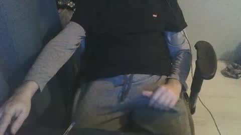 enriquexxx21xxx online show from 02-02-26, 04:38