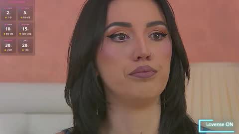 Snapshot of enyahazell chatting on 10-17-25, 06:43 enyahazell online show from 10-17-25, 06:43