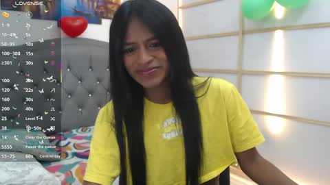 Snapshot of enyelin chatting on 05-03-26, 12:22 Enyenlina online show from 05-03-26, 12:22