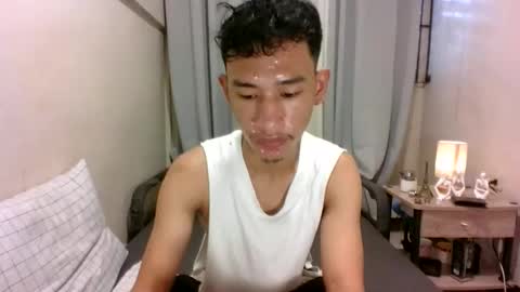 Snapshot of enzinoxx2024 chatting on 09-15-25, 03:17 enzo online show from 09-15-25, 03:17