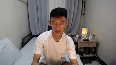 Snapshot of enzinoxx2024 chatting on 09-20-25, 12:28 enzo online show from 09-20-25, 12:28