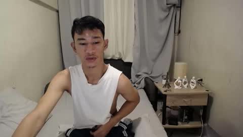 Snapshot of enzinoxx2024 chatting on 10-01-25, 04:24 enzo online show from 10-01-25, 04:24