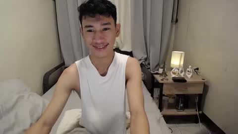 Snapshot of enzinoxx2024 chatting on 10-03-25, 05:54 enzo online show from 10-03-25, 05:54