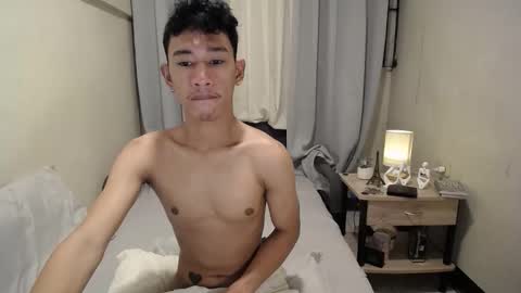 Snapshot of enzinoxx2024 chatting on 10-05-25, 09:13 enzo online show from 10-05-25, 09:13