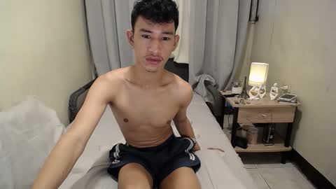 Snapshot of enzinoxx2024 chatting on 10-08-25, 07:28 enzo online show from 10-08-25, 07:28