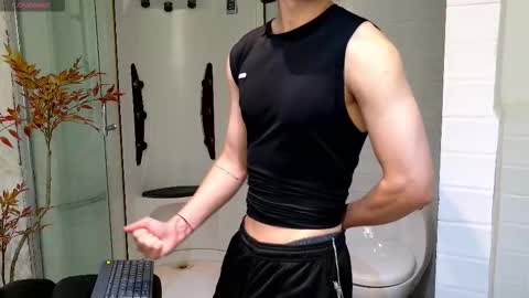 Snapshot of enzo_steel chatting on 03-17-26, 11:19 enzo_steel online show from 03-17-26, 11:19