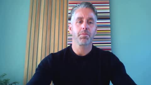 Snapshot of enzoenzo7 chatting on 10-01-25, 09:04 Enzos Massive Cock online show from 10-01-25, 09:04