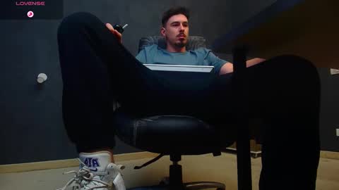 EnzoRace online show from 10-03-25, 05:48