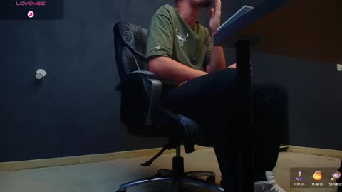 EnzoRace online show from 10-06-25, 04:54