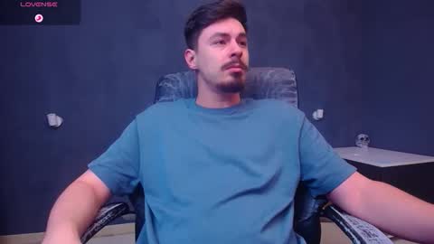 EnzoRace online show from 01-14-26, 05:57