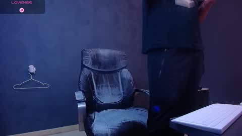 EnzoRace online show from 01-19-26, 05:33