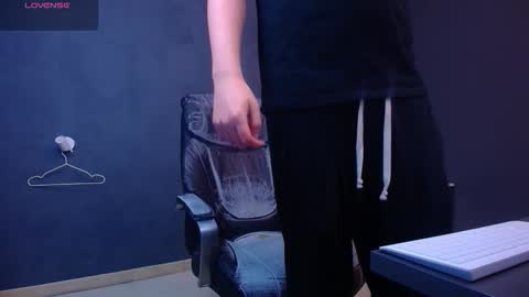 EnzoRace online show from 02-03-26, 05:49