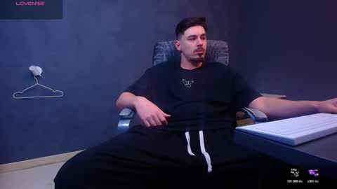 EnzoRace online show from 02-04-26, 05:46