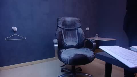 EnzoRace online show from 02-06-26, 05:56