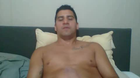 Snapshot of enzoron chatting on 12-15-24, 03:09 enzoron online show from 12-15-24, 03:09