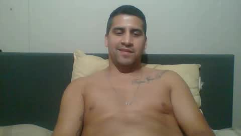 Snapshot of enzoron chatting on 02-26-25, 03:21 enzoron online show from 02-26-25, 03:21
