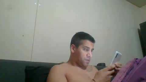 Snapshot of enzoron chatting on 10-04-25, 08:01 enzoron online show from 10-04-25, 08:01