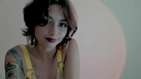 Leyla online show from 03-06-25, 11:09