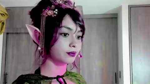 Leyla online show from 10-12-25, 12:31