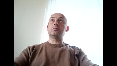 Snapshot of epu17 chatting on 03-29-26, 12:27 epu17 online show from 03-29-26, 12:27