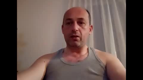 Snapshot of epu17 chatting on 04-15-26, 07:10 epu17 online show from 04-15-26, 07:10