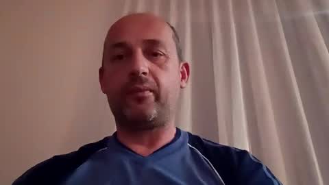 Snapshot of epu17 chatting on 04-19-26, 06:43 epu17 online show from 04-19-26, 06:43