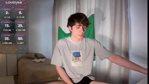 Snapshot of er1c_reeves chatting on 03-03-26, 10:43 Eric Reeves online show from 03-03-26, 10:43