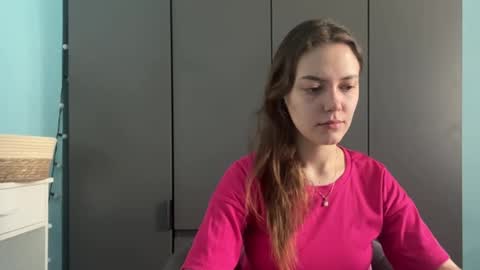 Snapshot of eracloke chatting on 02-12-26, 02:06 Lily online show from 02-12-26, 02:06