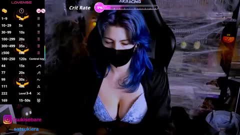 Snapshot of eralendra chatting on 10-24-25, 08:27 Era online show from 10-24-25, 08:27