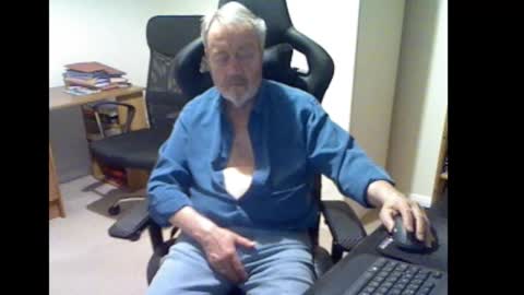 erasmus_d online show from 11-01-25, 06:21