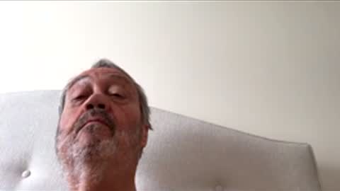erasmus_d online show from 04-29-26, 07:34