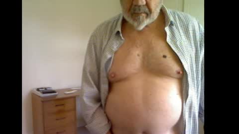 erasmus_d online show from 05-14-26, 05:31