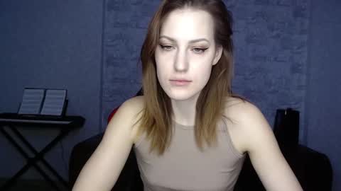 Erdbeeren mit Sahne online show from 02-09-26, 08:40