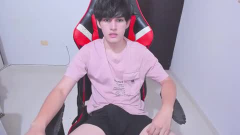 Snapshot of eren_tatakae chatting on 01-16-26, 02:59 eren_tatakae online show from 01-16-26, 02:59