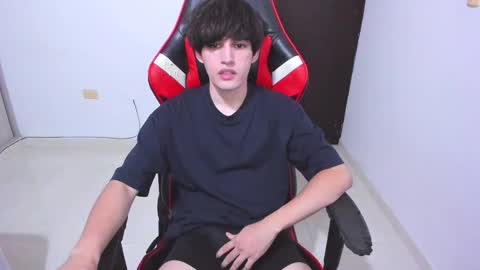 Snapshot of eren_tatakae chatting on 02-19-26, 01:56 eren_tatakae online show from 02-19-26, 01:56