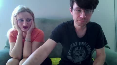 Snapshot of eric_basilio chatting on 09-25-25, 11:25 Eric Basilio online show from 09-25-25, 11:25