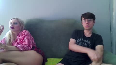 Snapshot of eric_basilio chatting on 10-03-25, 11:29 Eric Basilio online show from 10-03-25, 11:29