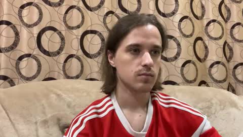 Snapshot of eric_blond chatting on 10-27-25, 05:28 Eric online show from 10-27-25, 05:28