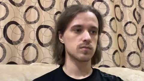 Snapshot of eric_blond chatting on 11-02-25, 10:56 Eric online show from 11-02-25, 10:56