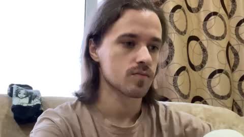 Snapshot of eric_blond chatting on 11-15-25, 01:47 Eric online show from 11-15-25, 01:47