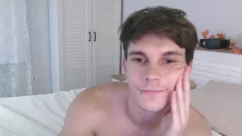 Eric Crush online show from 11-11-25, 03:56