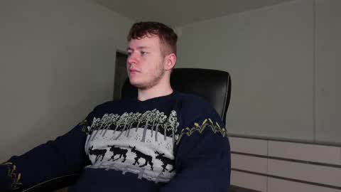 Snapshot of eric_poston chatting on 11-02-25, 06:27 online show from 11-02-25, 06:27