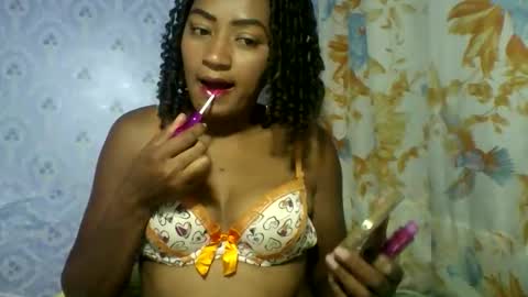 Snapshot of erica0586 chatting on 09-13-25, 08:14 erica0586 online show from 09-13-25, 08:14