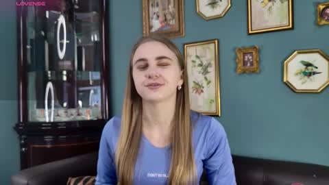 Erica online show from 02-08-26, 09:40