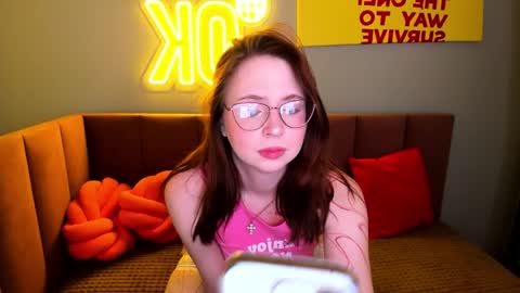 Erica 3 online show from 01-16-26, 01:31